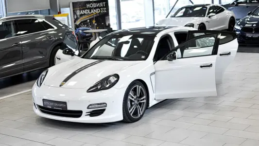 Porsche Panamera 4S 4.8 V8 PDK