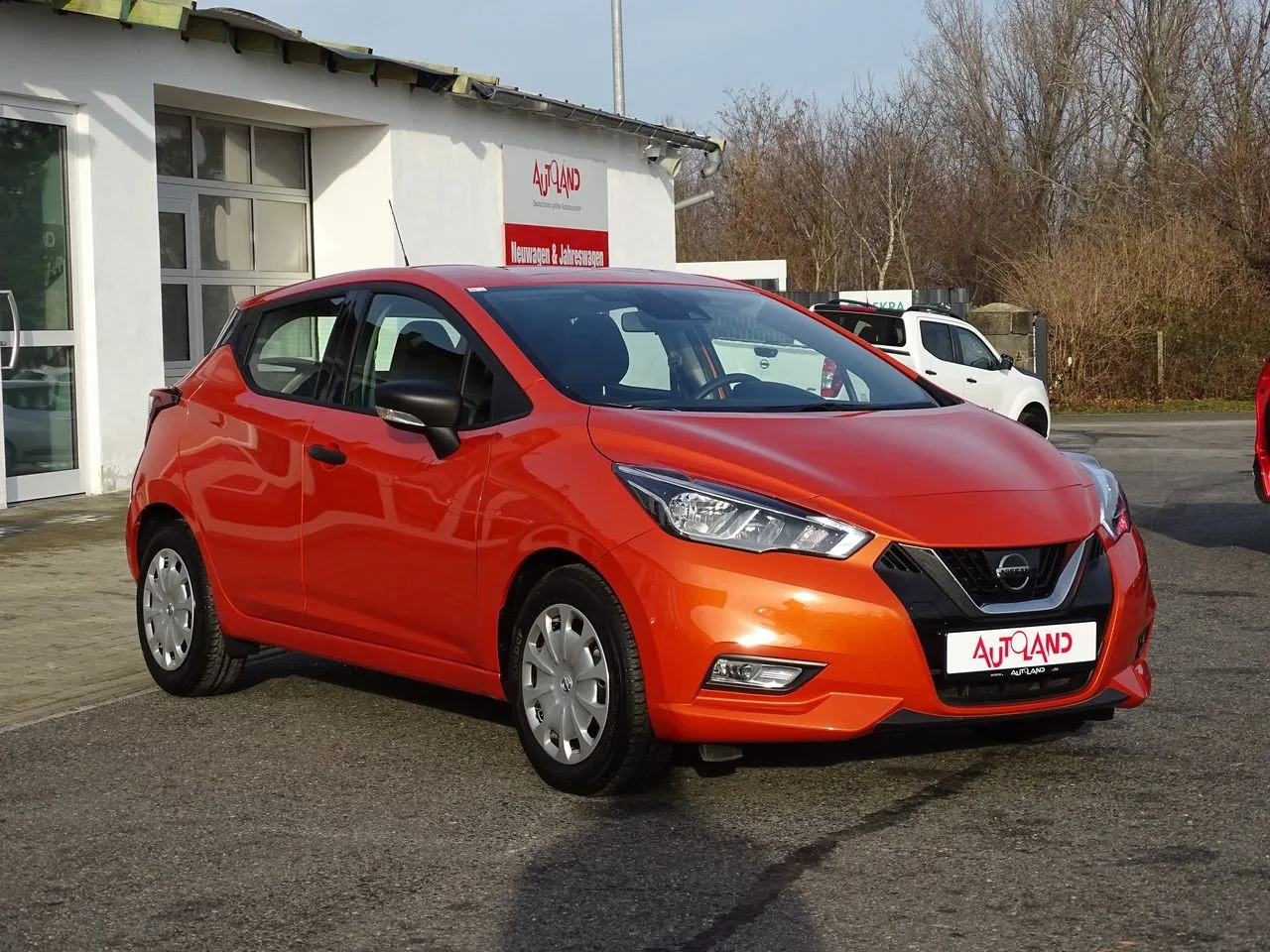 Nissan Micra 0.9 IG-T Visia Plus...  Image 4