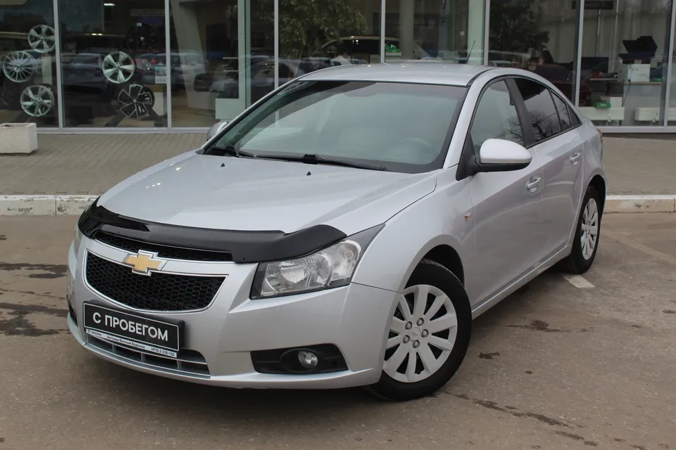 Chevrolet Cruze Image 1